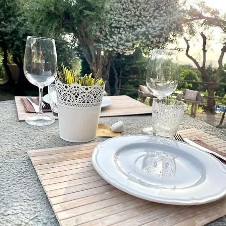 فندق مبيت وإفطار Alloro 4*