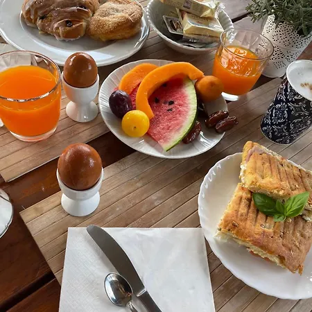 Alloro فندق مبيت وإفطار كابانّوري
