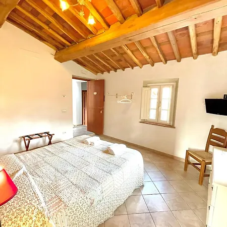 Alloro فندق مبيت وإفطار 4*