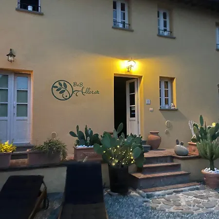 فندق مبيت وإفطار Alloro 4*