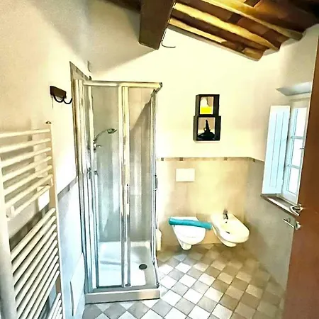 فندق مبيت وإفطار Alloro 4*